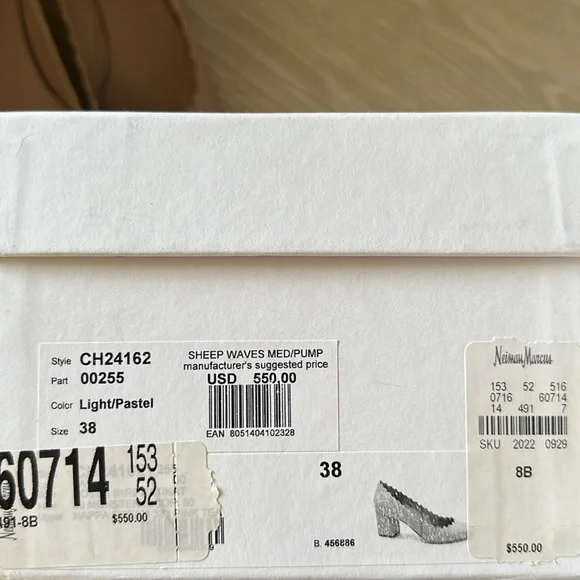 Chloe scalloped sheep waves pump. Size 38, light pastel - Picture 7 of 7